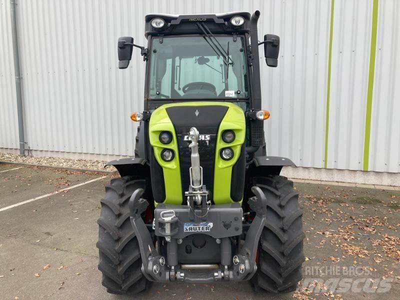 CLAAS NEXOS 260 L トラクター