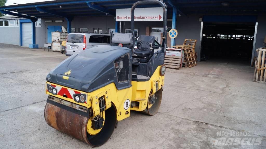 Bomag BW 100 AD-5 タンデムローラ