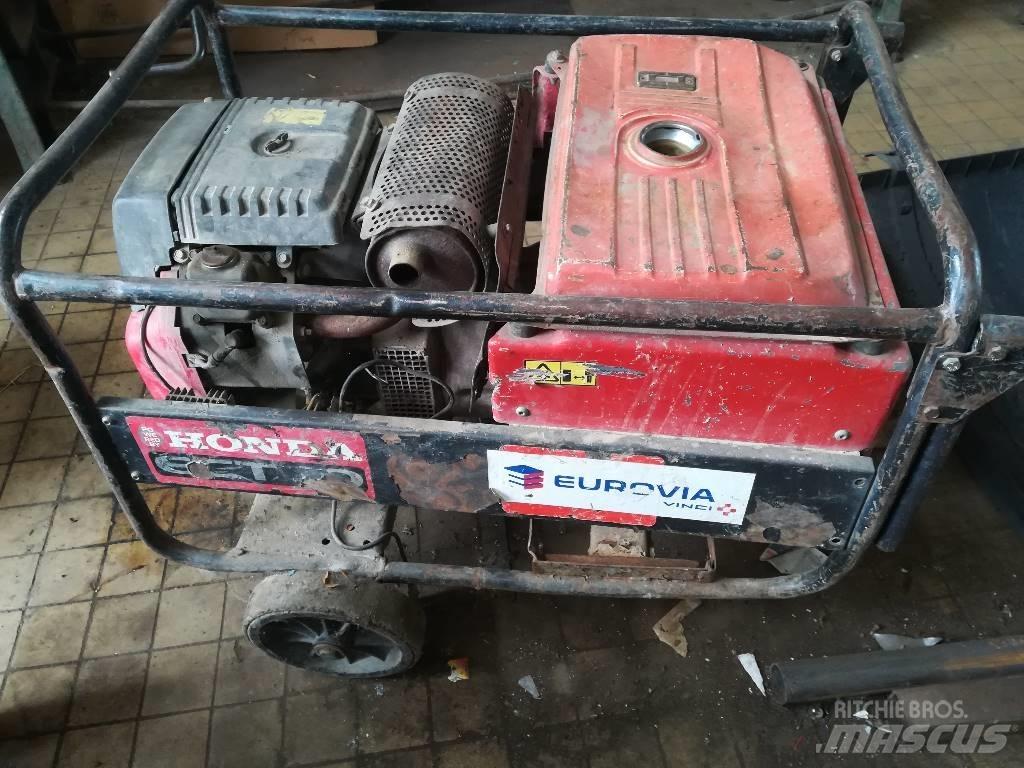 Honda ECT 10 ガソリン発電機