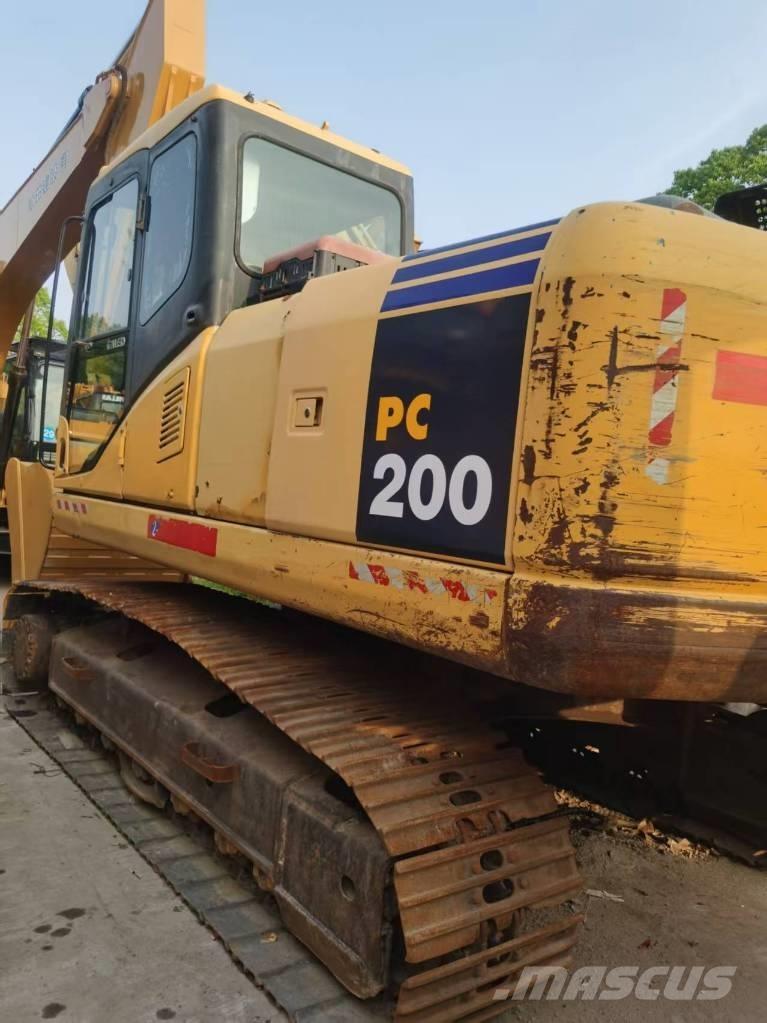 Komatsu PC 200-7 大型油圧ショベル12t以上（パワーショベル・ユンボ）