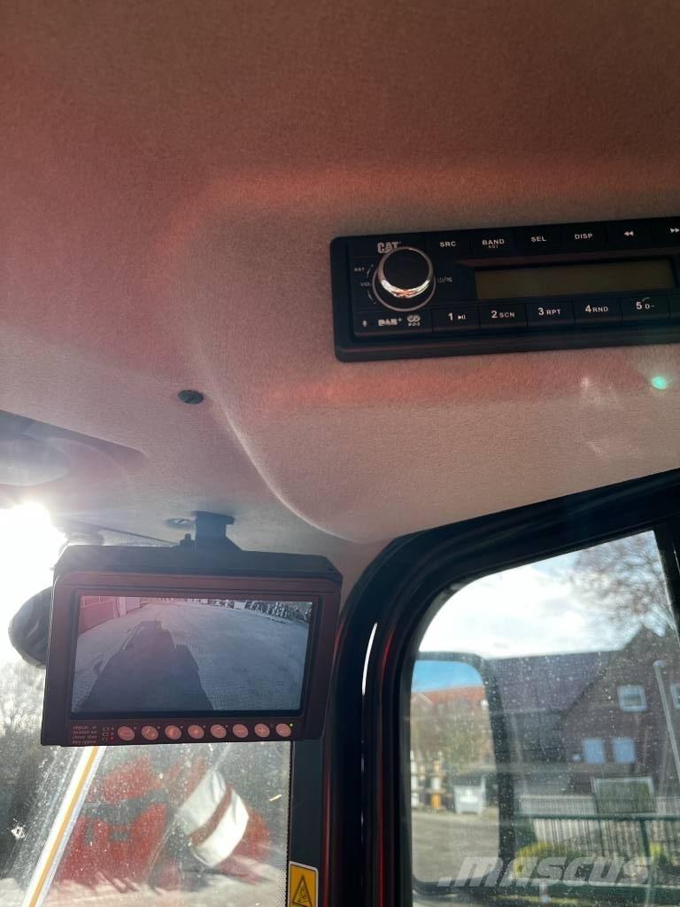 CAT 910 ホイールローダー・タイヤショベル