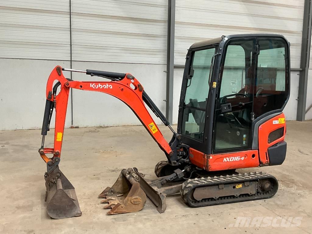 Kubota KX 016-4 ミニ油圧ショベル 7t以下（ミニユンボ・ミニディガー）