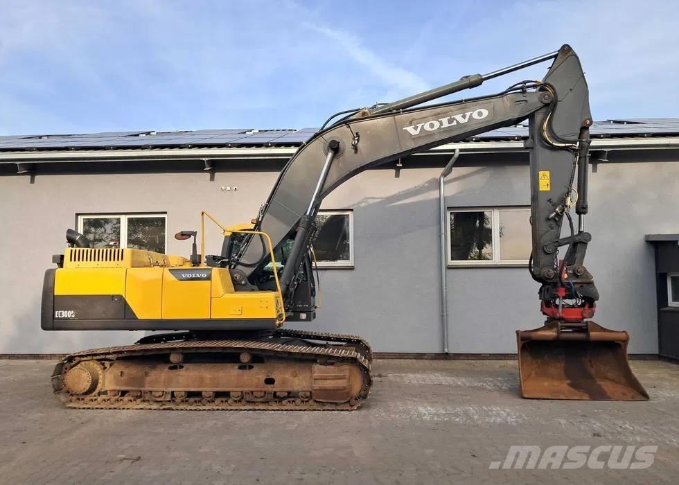 Volvo EC 300 D L 大型油圧ショベル12t以上（パワーショベル・ユンボ）