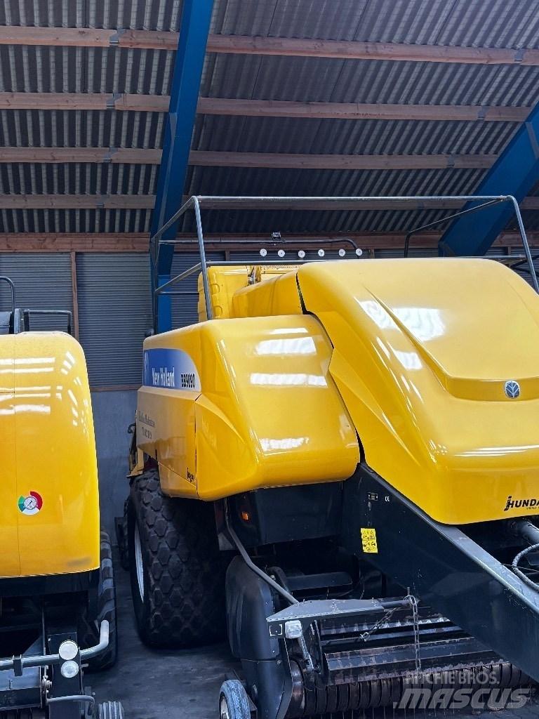 New Holland BB 9090 スクエアベーラー