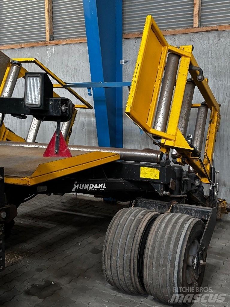 New Holland BB 9090 スクエアベーラー