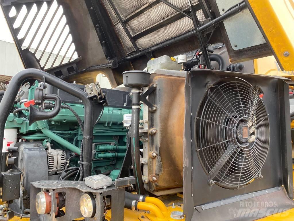 Volvo A 40 E アーティキュレート式ダンプトラック