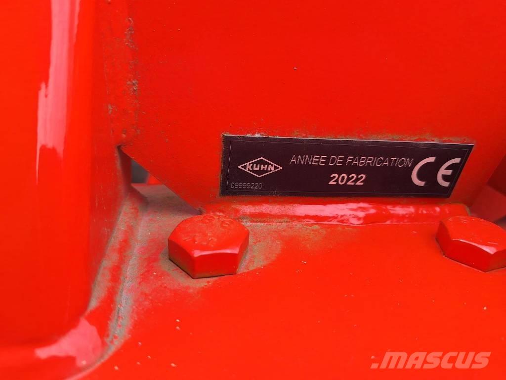 Kuhn EL 162-300 パワーハローとロータリーハロー