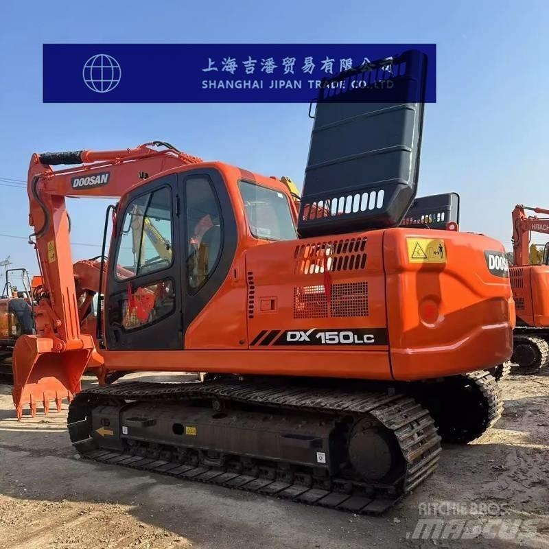 Doosan DX 150 中型油圧ショベル 7ｔ-12ｔ（ユンボ・パワーショベル・バックホー）