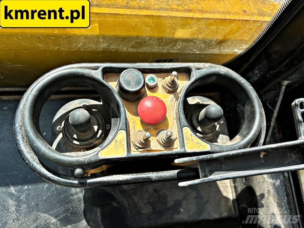 JCB 535-140 テレスコーピックハンドラー