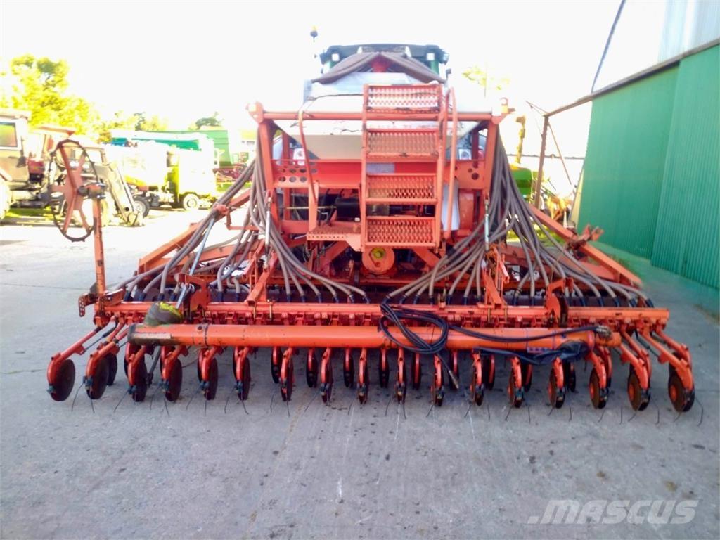 Kuhn Venta TI 450 コンビネーションドリル