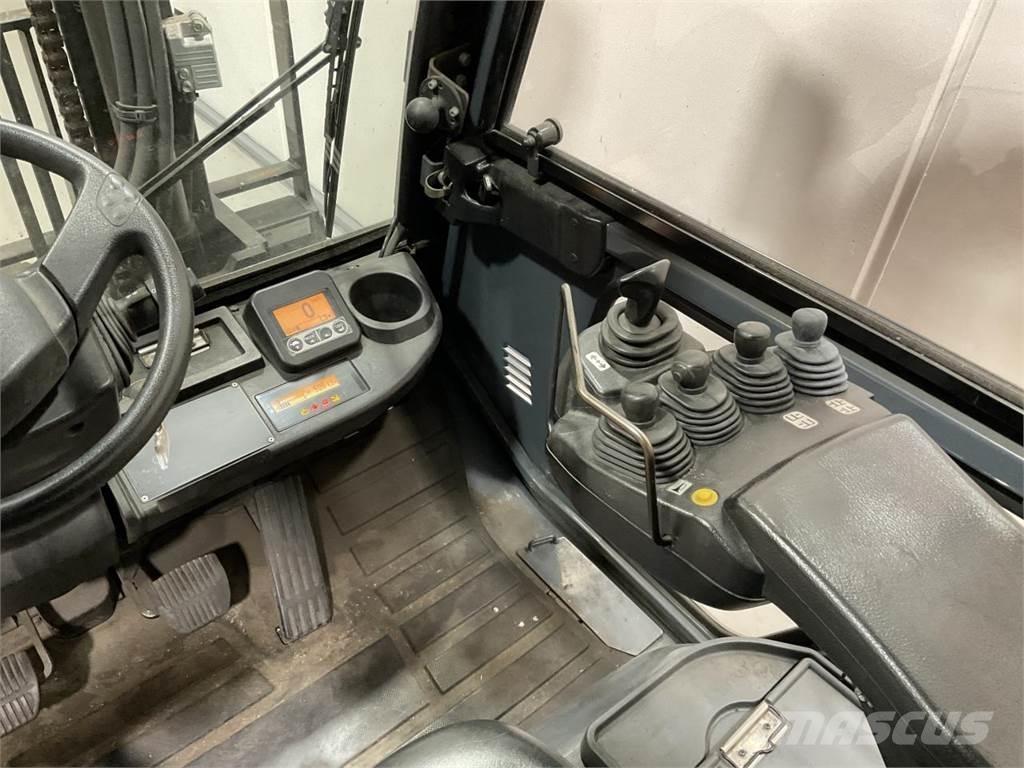 Toyota 40-8FD40N ディーゼル・軽油