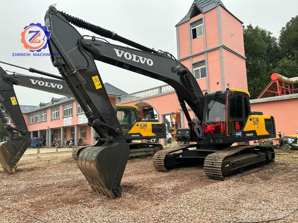 Volvo EC 240 大型油圧ショベル12t以上（パワーショベル・ユンボ）