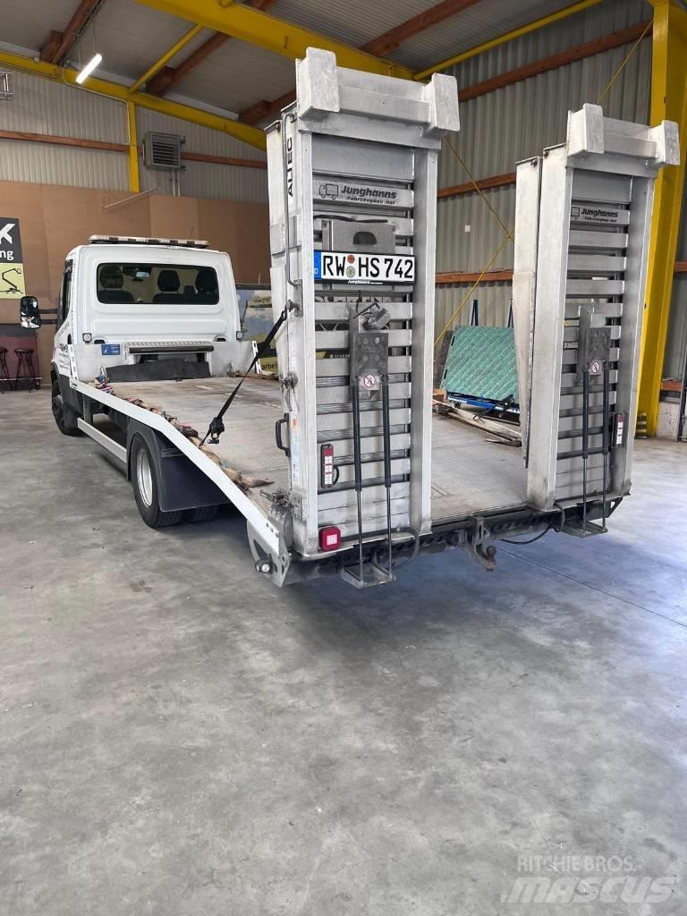 Iveco Transporter 車両運搬車、キャリアカー