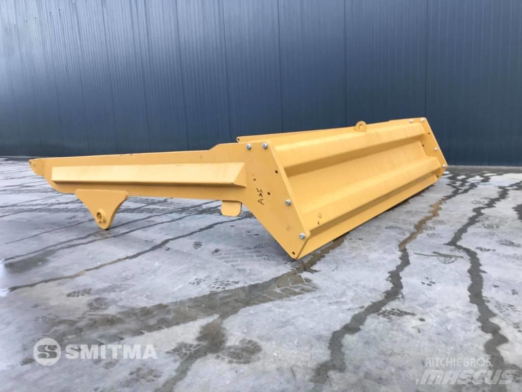 Volvo A25F テールゲート