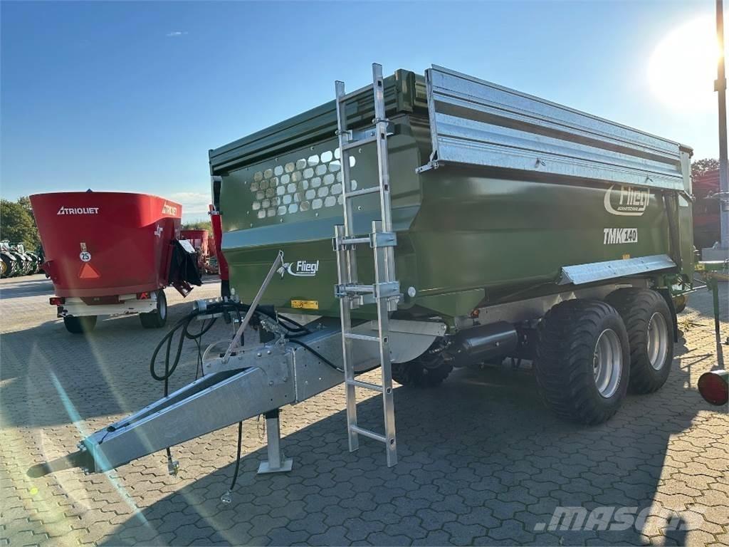 Fliegl TMK 140 Fox ダンプトレーラー
