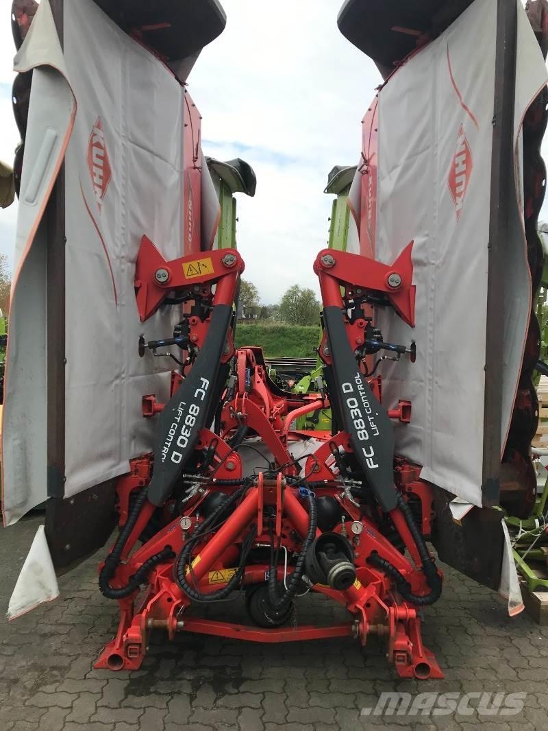 Kuhn FC 8830 D モアーコンディショナー