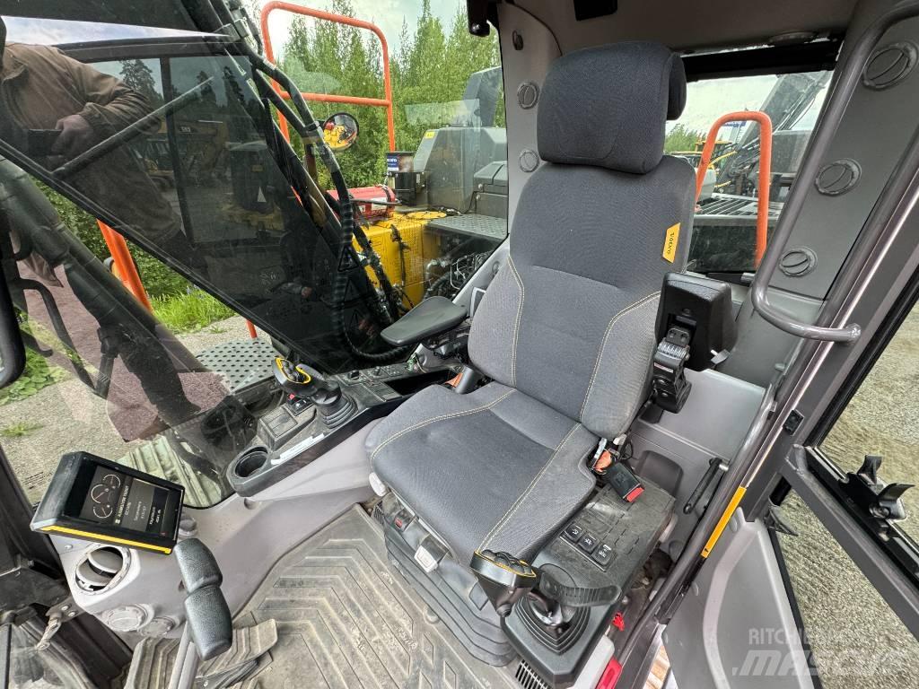 Volvo EC 140 ELM 大型油圧ショベル12t以上（パワーショベル・ユンボ）