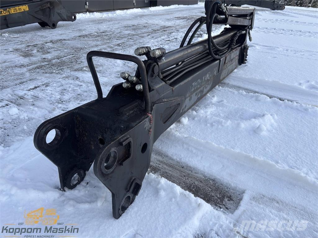 Ponsse K75 フォワーダクレーン