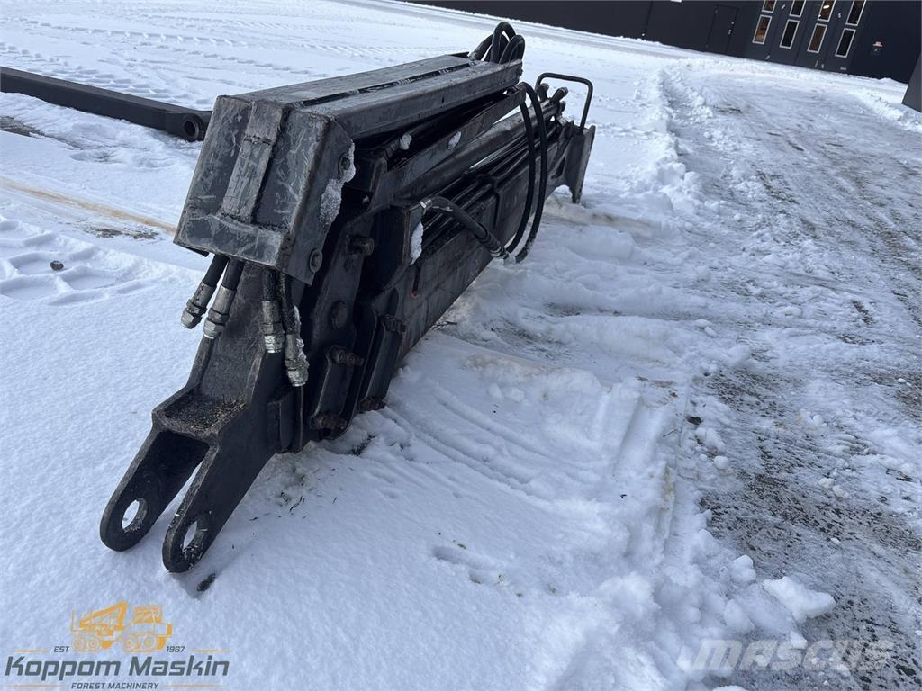 Ponsse K75 フォワーダクレーン