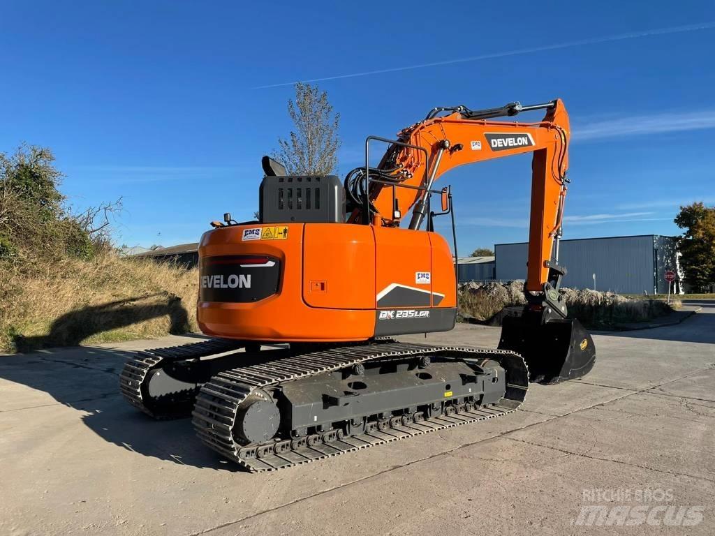 Doosan DX 235 LCR 大型油圧ショベル12t以上（パワーショベル・ユンボ）