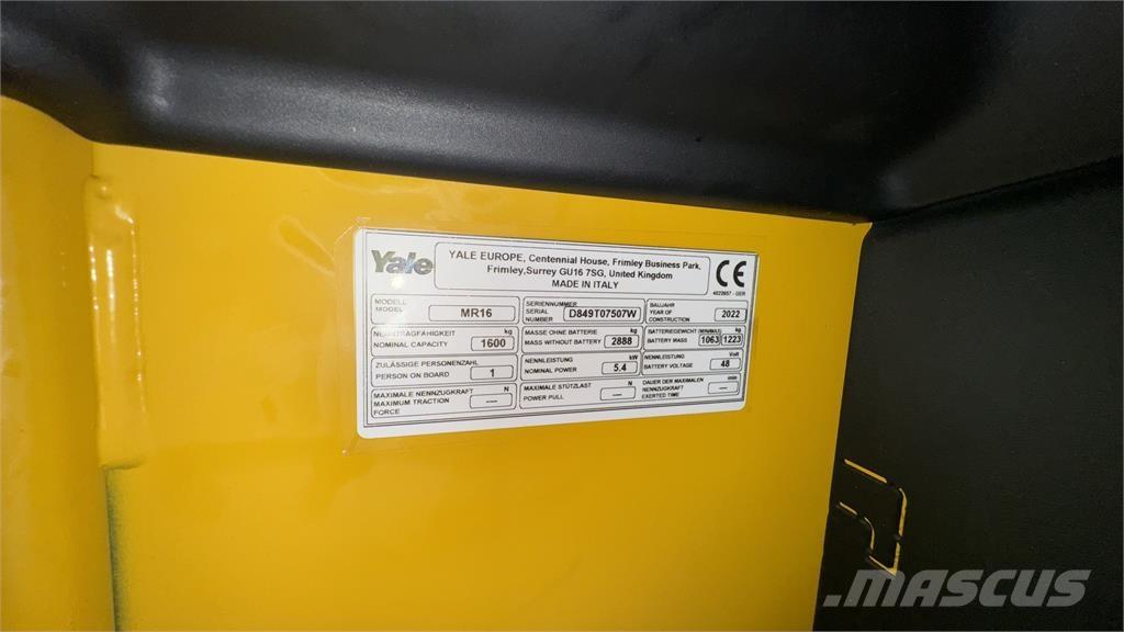 Yale MR16 リーチフォークリフト