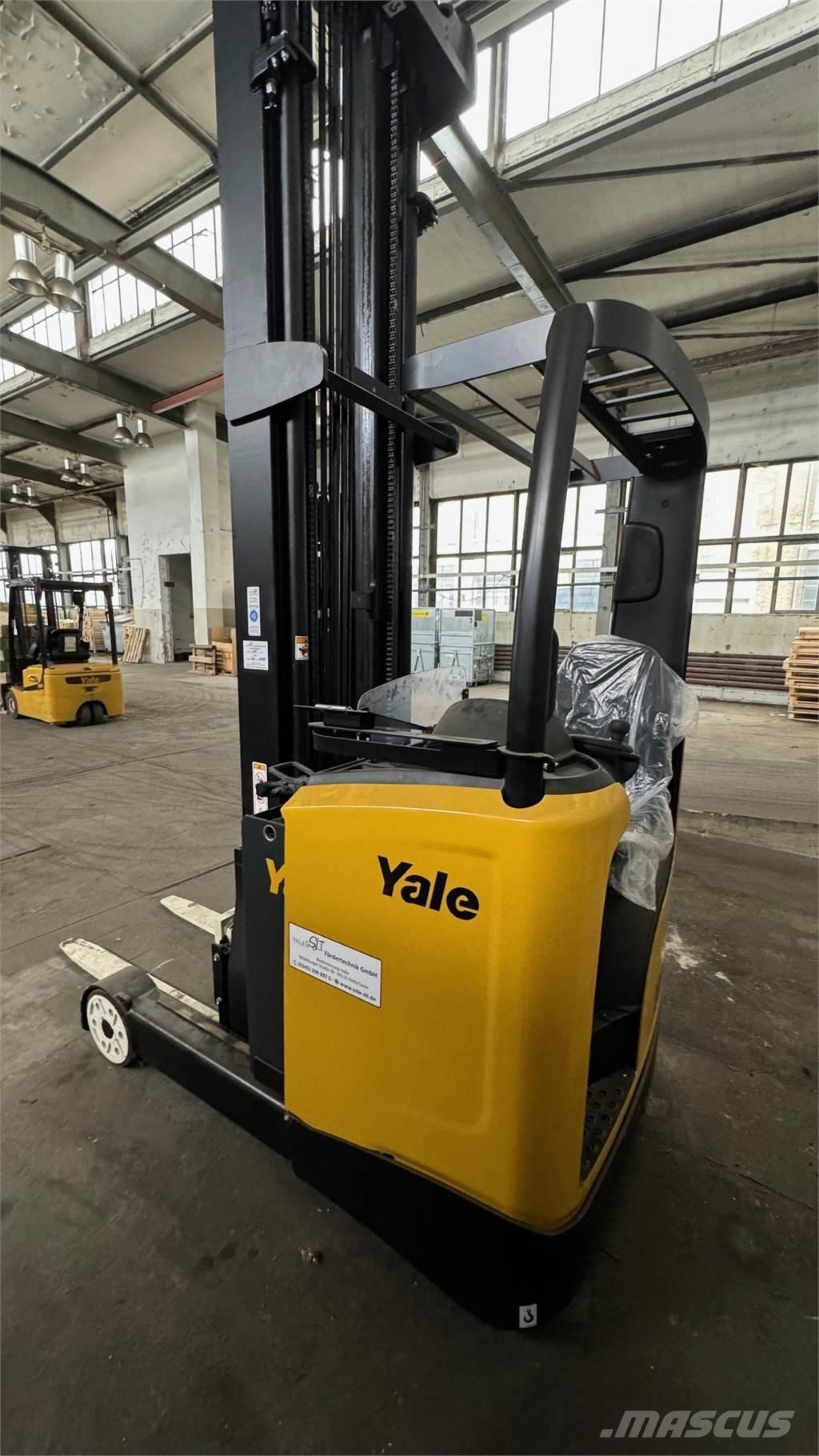 Yale MR16 リーチフォークリフト