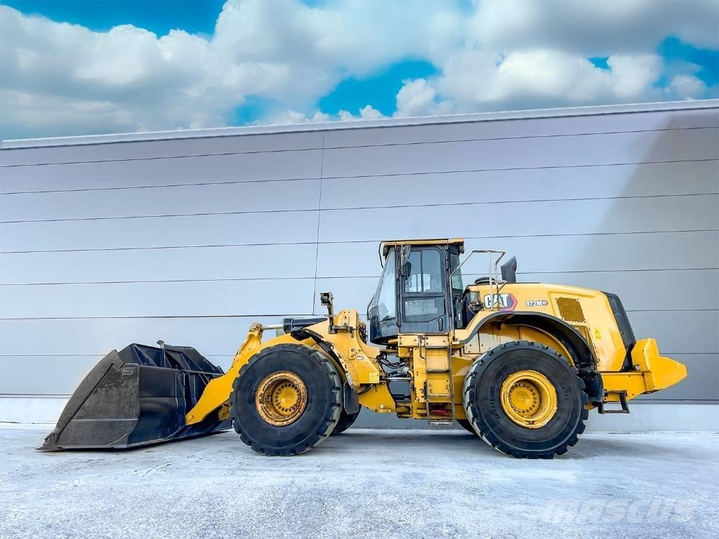 CAT 972M ホイールローダー・タイヤショベル