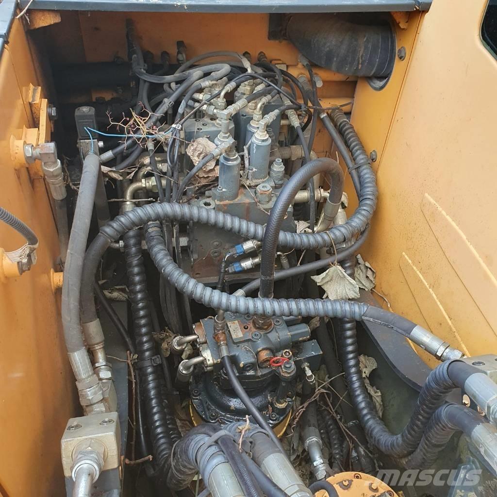 Hyundai Robex 140 W ホイール式油圧ショベル（パワーショベル・ユンボ・バックホー）