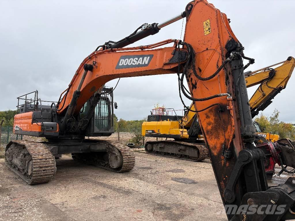 Doosan DX 530 LC-7 M 大型油圧ショベル12t以上（パワーショベル・ユンボ）