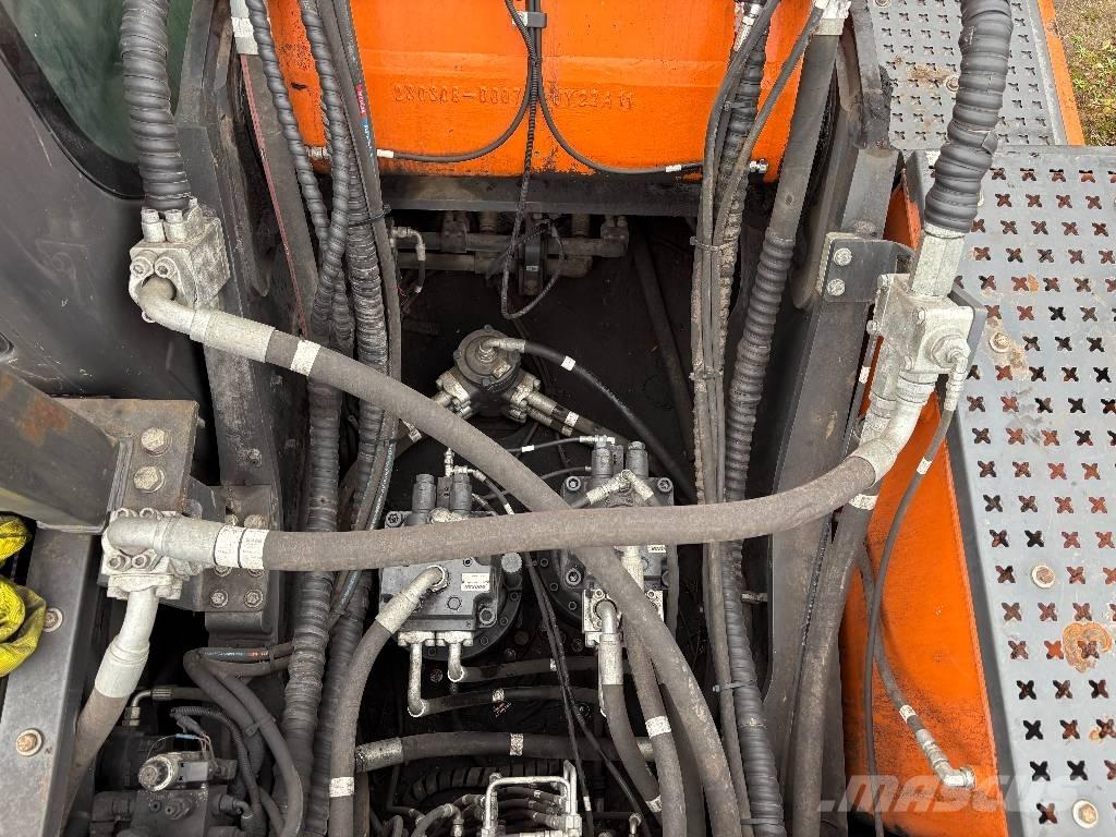 Doosan DX 530 LC-7 M 大型油圧ショベル12t以上（パワーショベル・ユンボ）