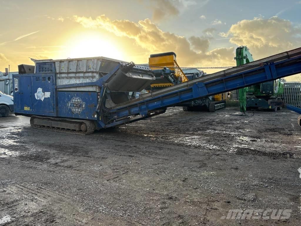 Edge SLAYER XL 廃棄物シュレッダー