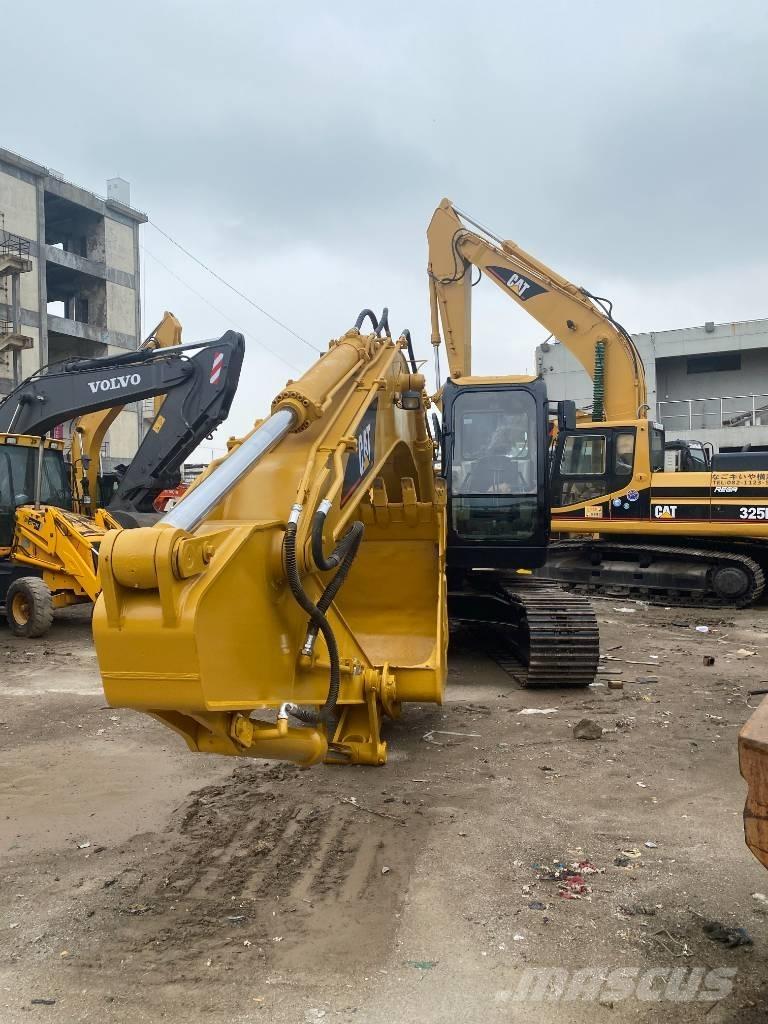 CAT 320 C 大型油圧ショベル12t以上（パワーショベル・ユンボ）