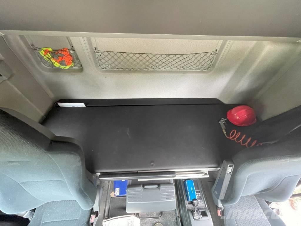 MAN TGX 中古トラクターヘッド | トレーラーヘッド