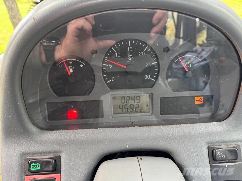 Mus-Max WT 8 XLZ スキッダー