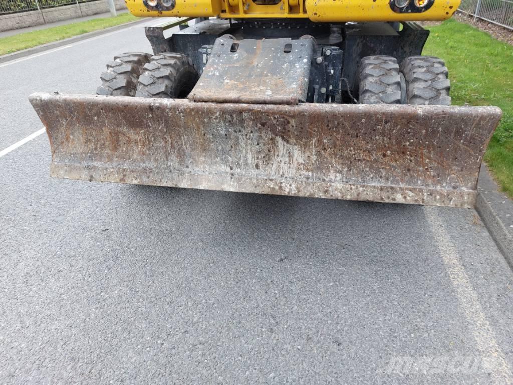 Komatsu PW148-11 ホイール式油圧ショベル（パワーショベル・ユンボ・バックホー）