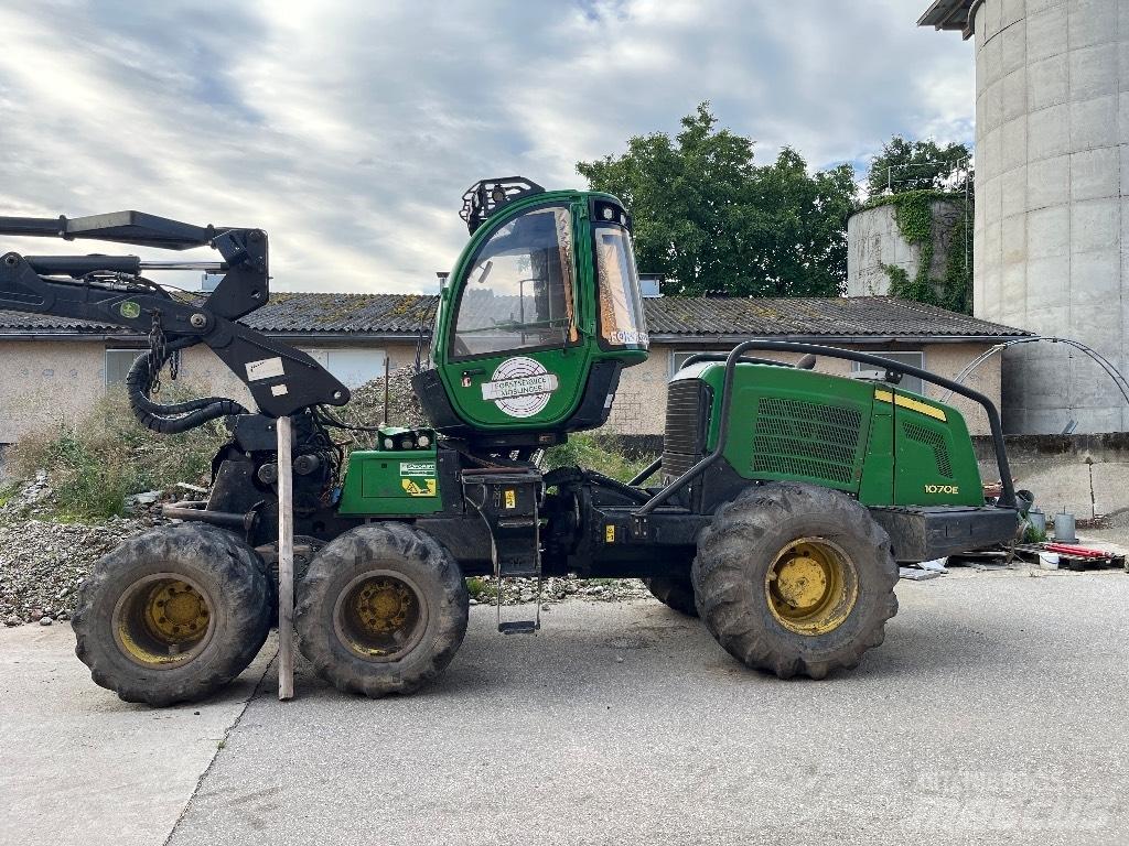 John Deere 1070 E ハーベスター