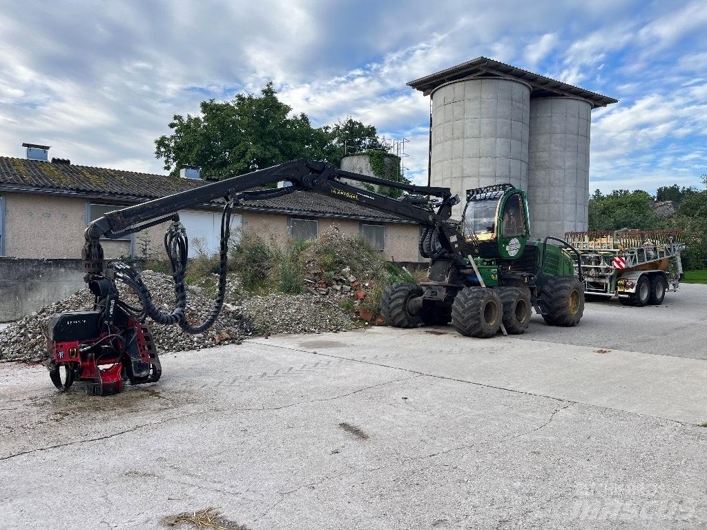 John Deere 1070 E ハーベスター