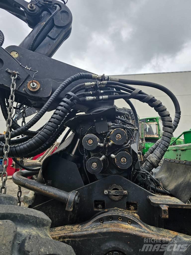 John Deere 1470 E ハーベスター