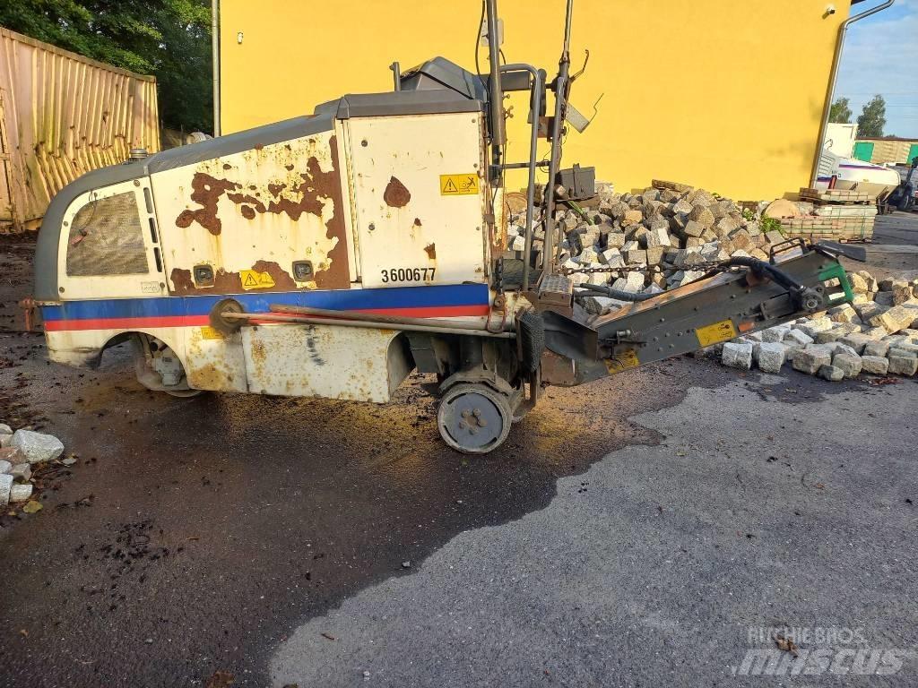 Wirtgen W 35 DC アスファルトリサイクルマシン