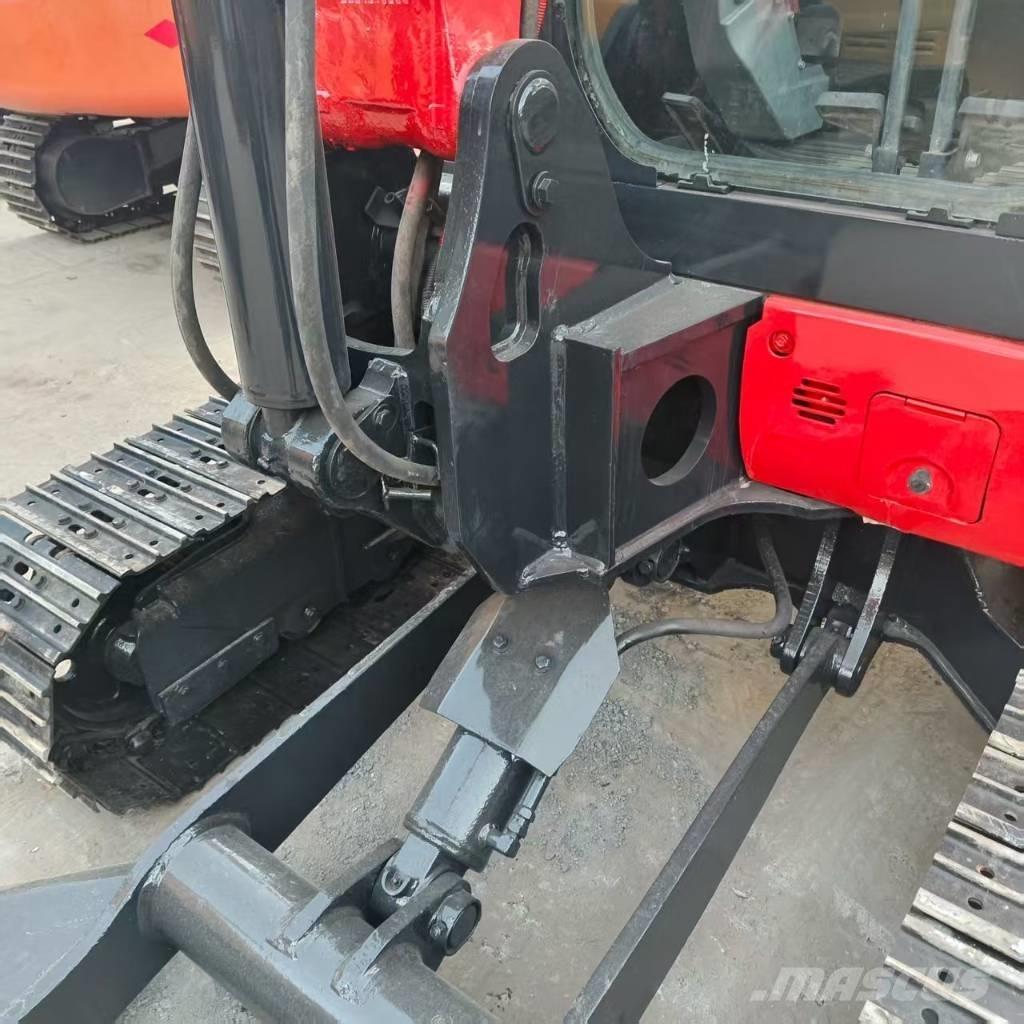 Kubota KX 165 ミニ油圧ショベル 7t以下（ミニユンボ・ミニディガー）