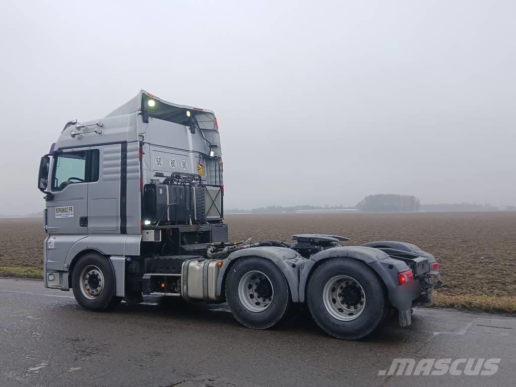 MAN TGX 33.580 中古トラクターヘッド | トレーラーヘッド