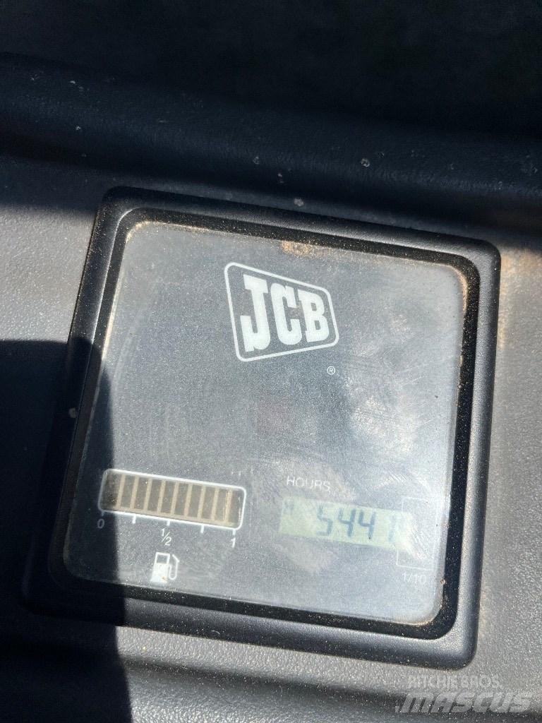 JCB 8052 ミニ油圧ショベル 7t以下（ミニユンボ・ミニディガー）