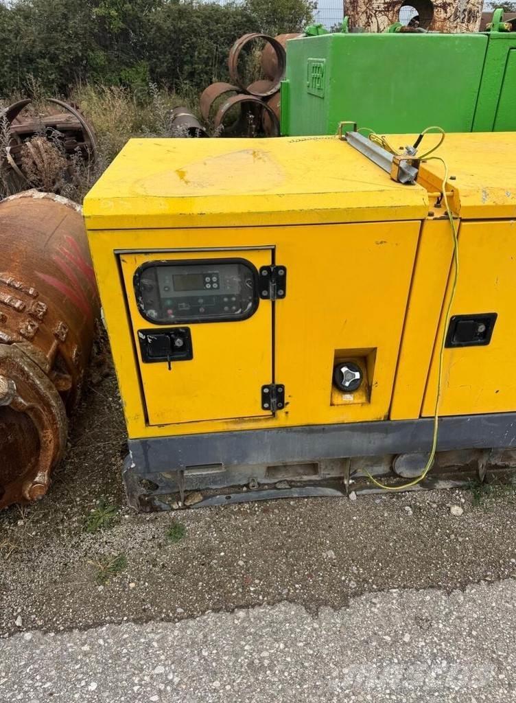 Atlas Copco QAS 30 その他の発電機