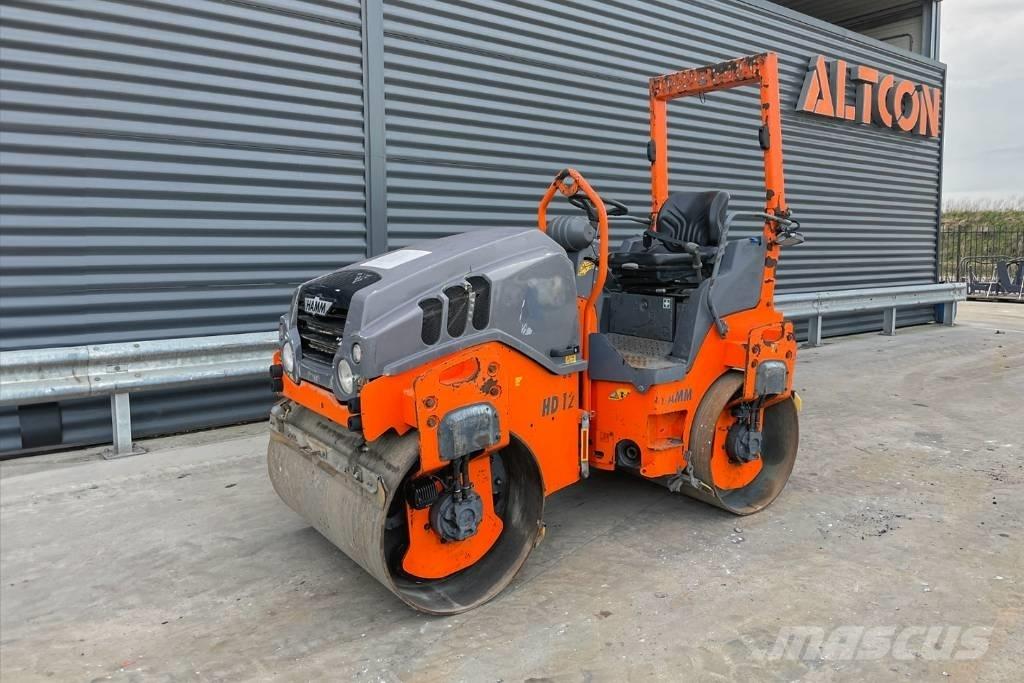 Hamm HD 12 VV タンデムローラ