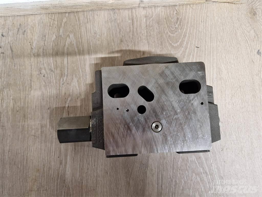 Eco Log Ventil 油圧機