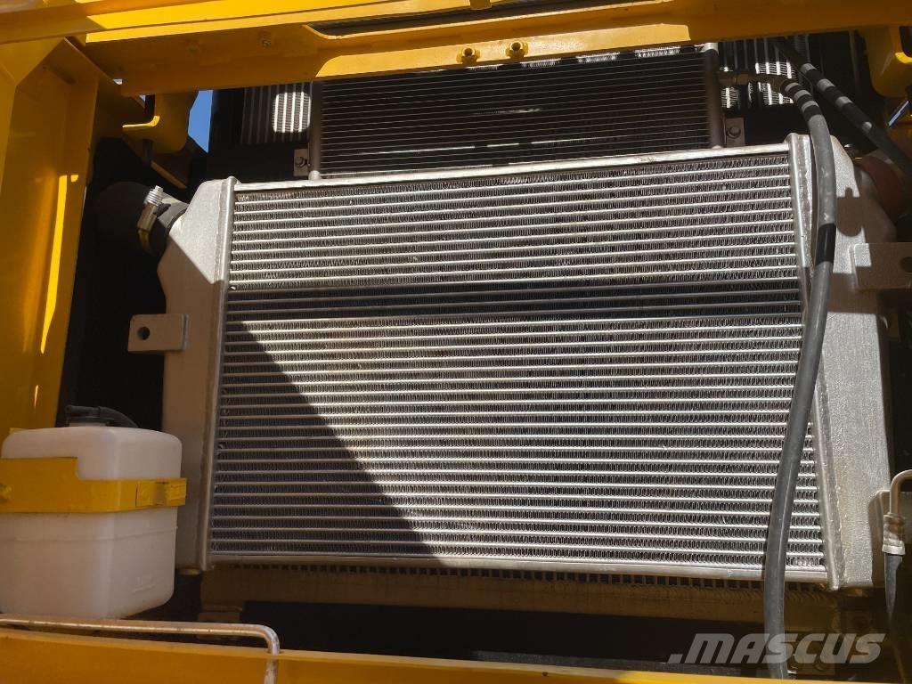 Komatsu PC 360 大型油圧ショベル12t以上（パワーショベル・ユンボ）