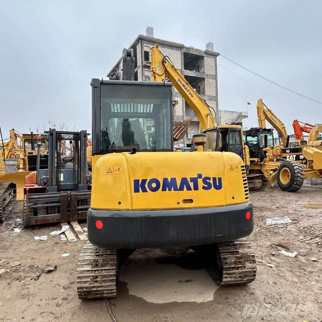Komatsu PC 56-7 ミニ油圧ショベル 7t以下（ミニユンボ・ミニディガー）