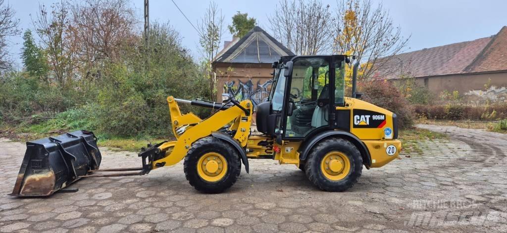 CAT 906 ホイールローダー・タイヤショベル