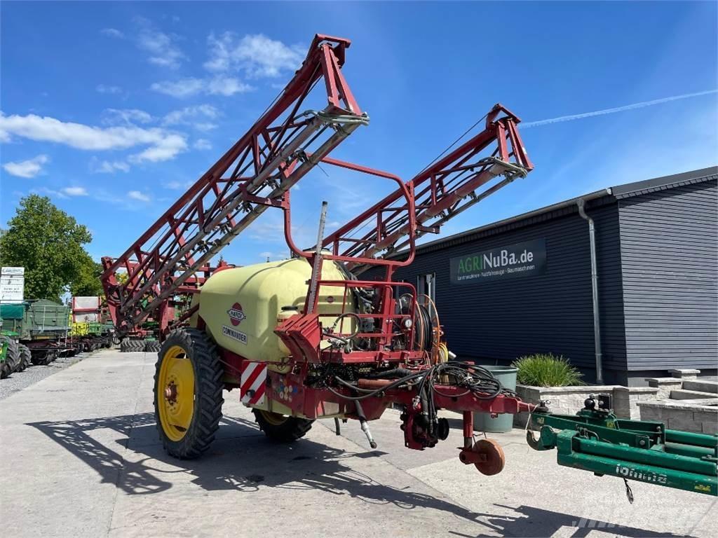 Hardi CM 3 牽引型スプレイヤー