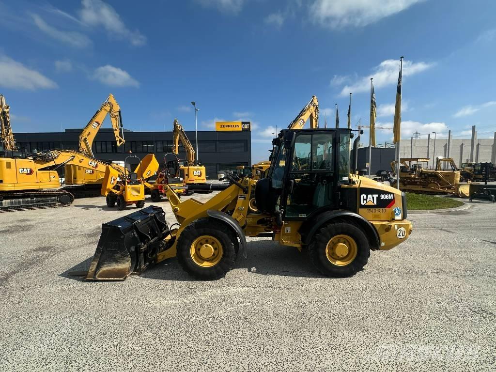 CAT 906 M ホイールローダー・タイヤショベル